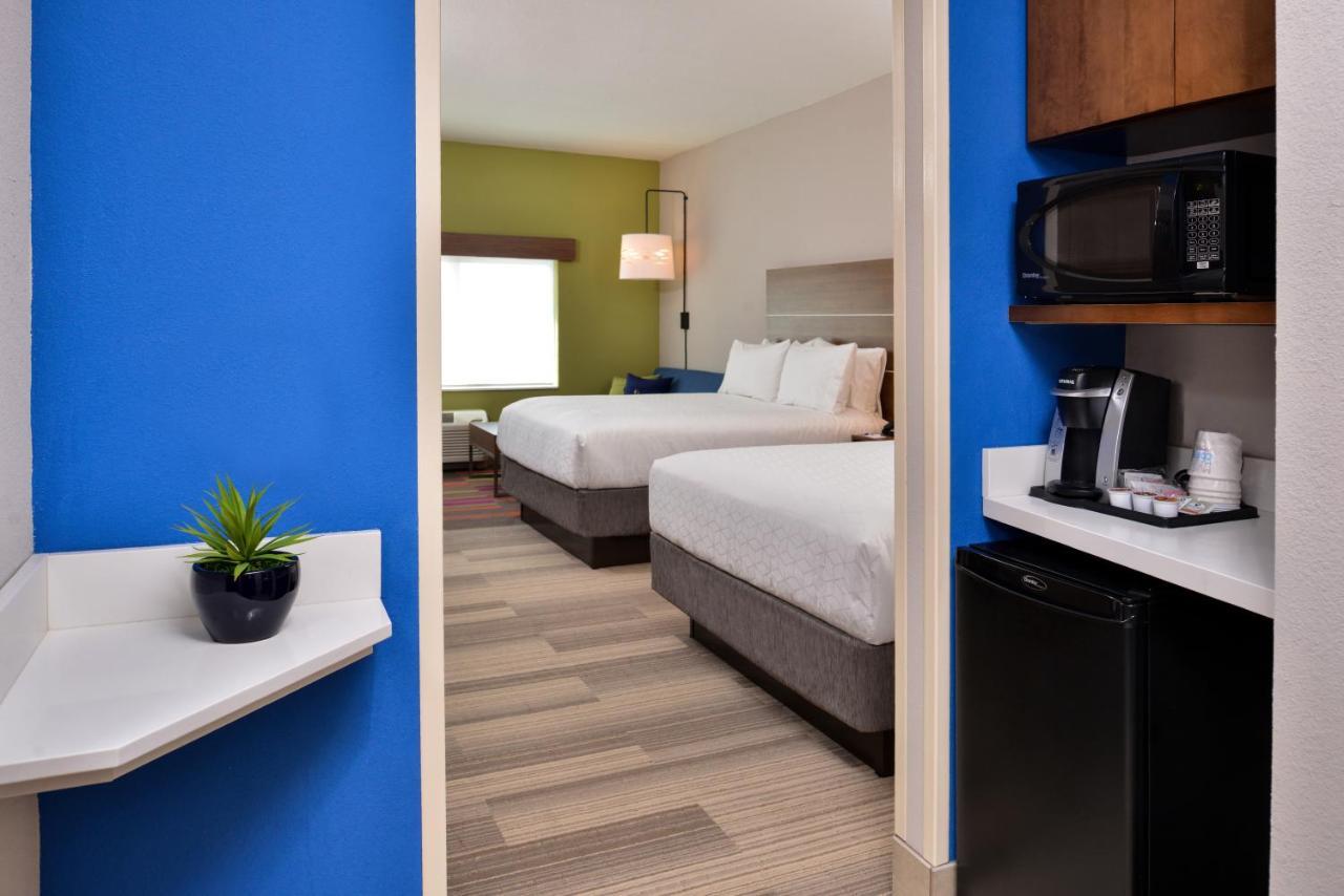 Holiday Inn Express Melbourne West By Ihg West Melbourne Exterior foto