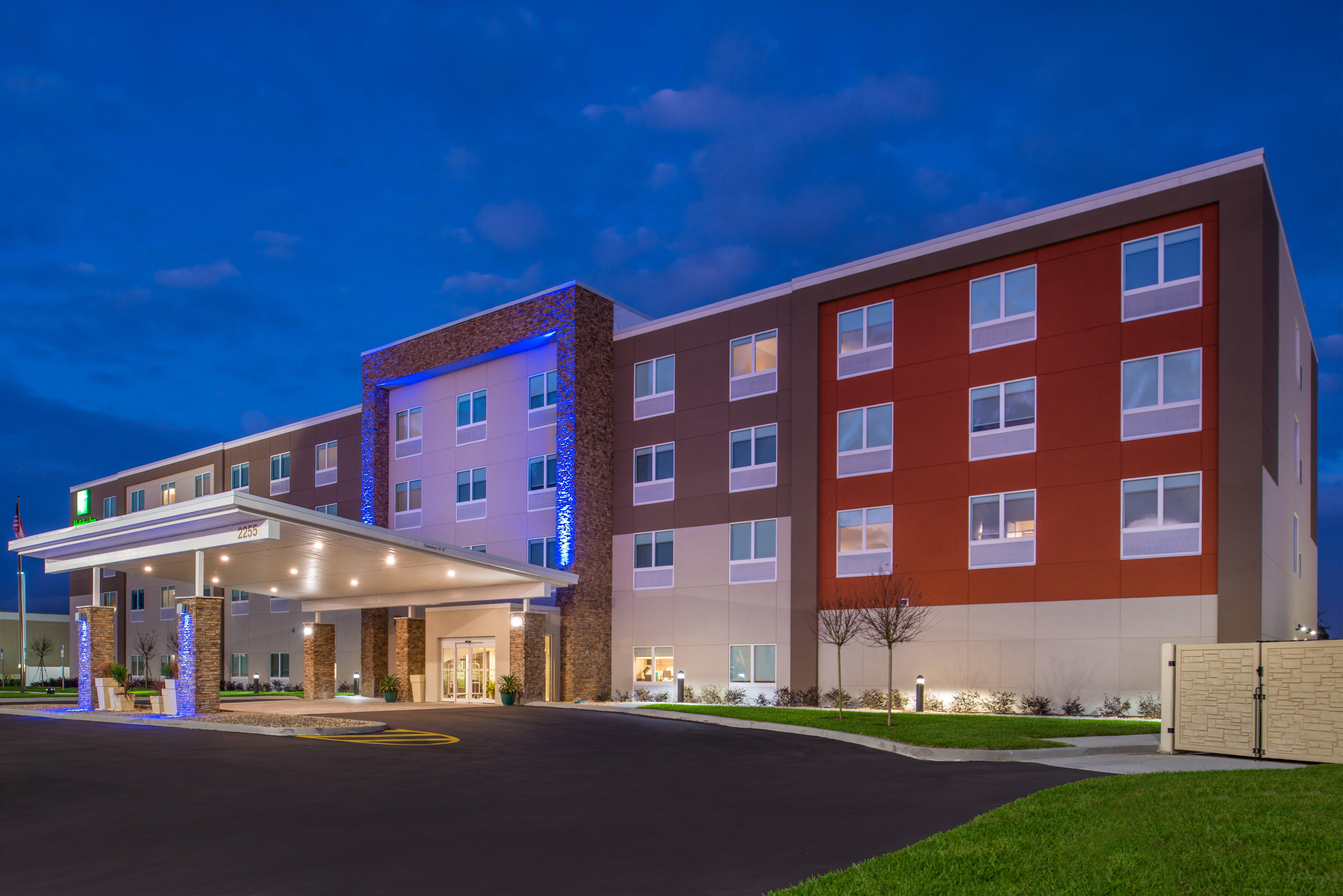 Holiday Inn Express Melbourne West By Ihg West Melbourne Exterior foto